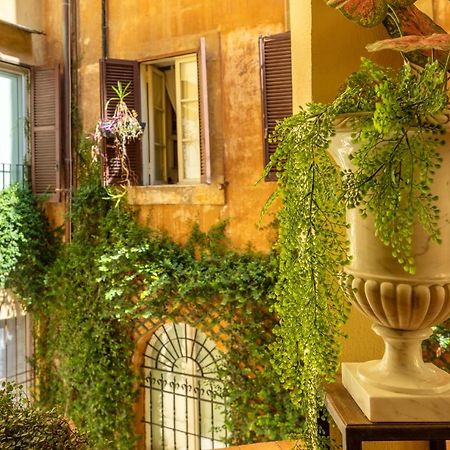 Iflat Red Roman Apartament Εξωτερικό φωτογραφία