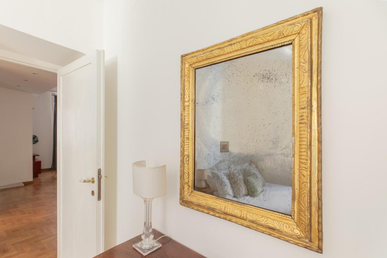 Iflat Red Roman Apartament Εξωτερικό φωτογραφία