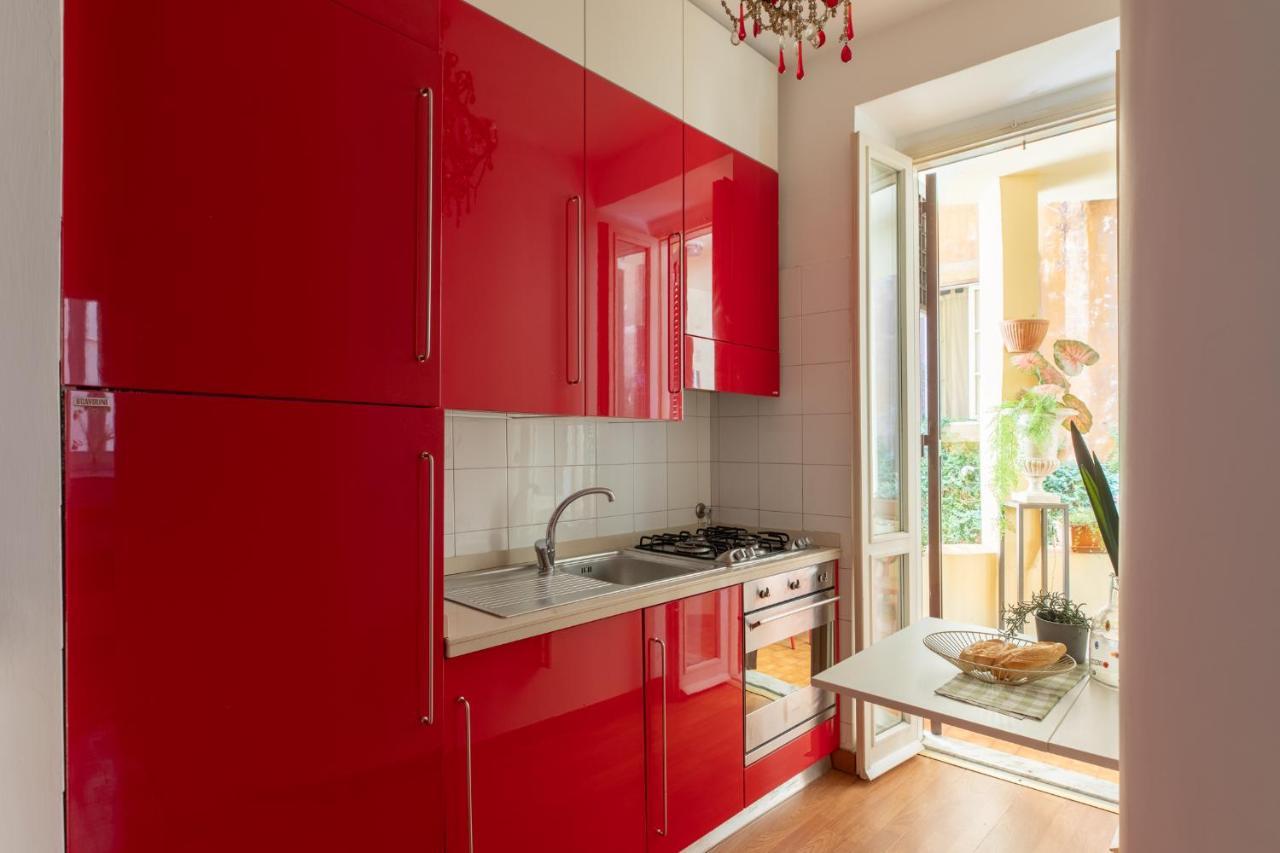 Iflat Red Roman Apartament Εξωτερικό φωτογραφία