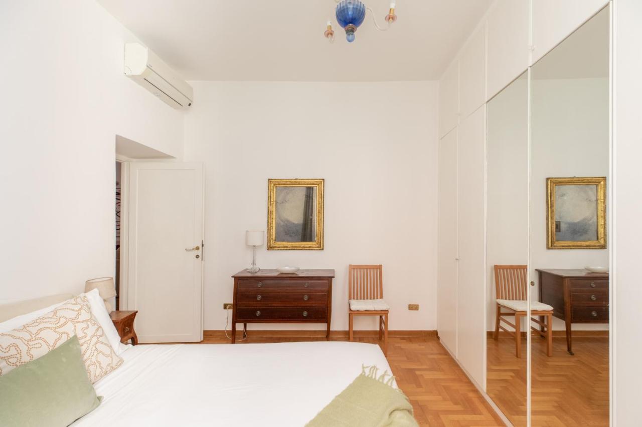 Iflat Red Roman Apartament Εξωτερικό φωτογραφία